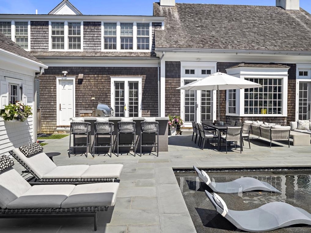 34 Field Club Dr