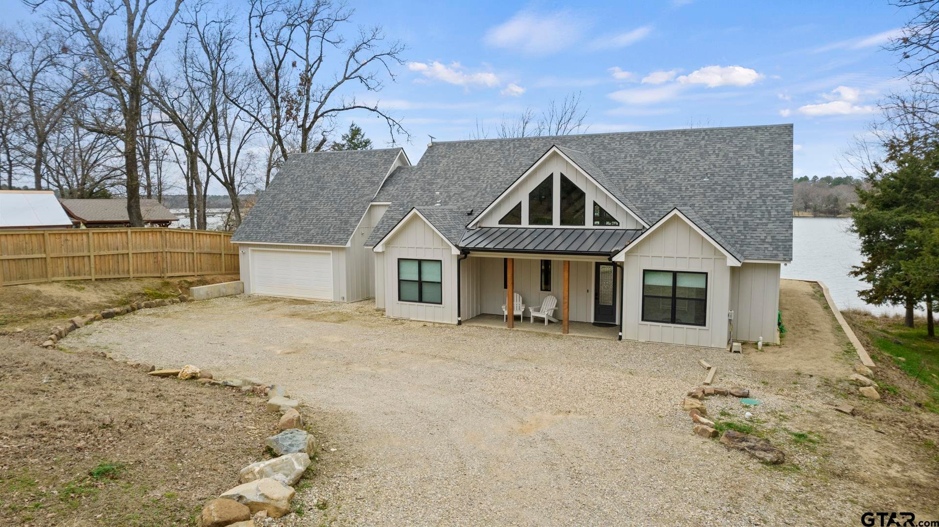 208 County Road 2129