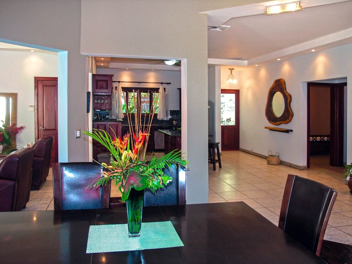 Casa Mot Mot | Fully Furnished, Spacious Pool Home with Garage Close to Beach!