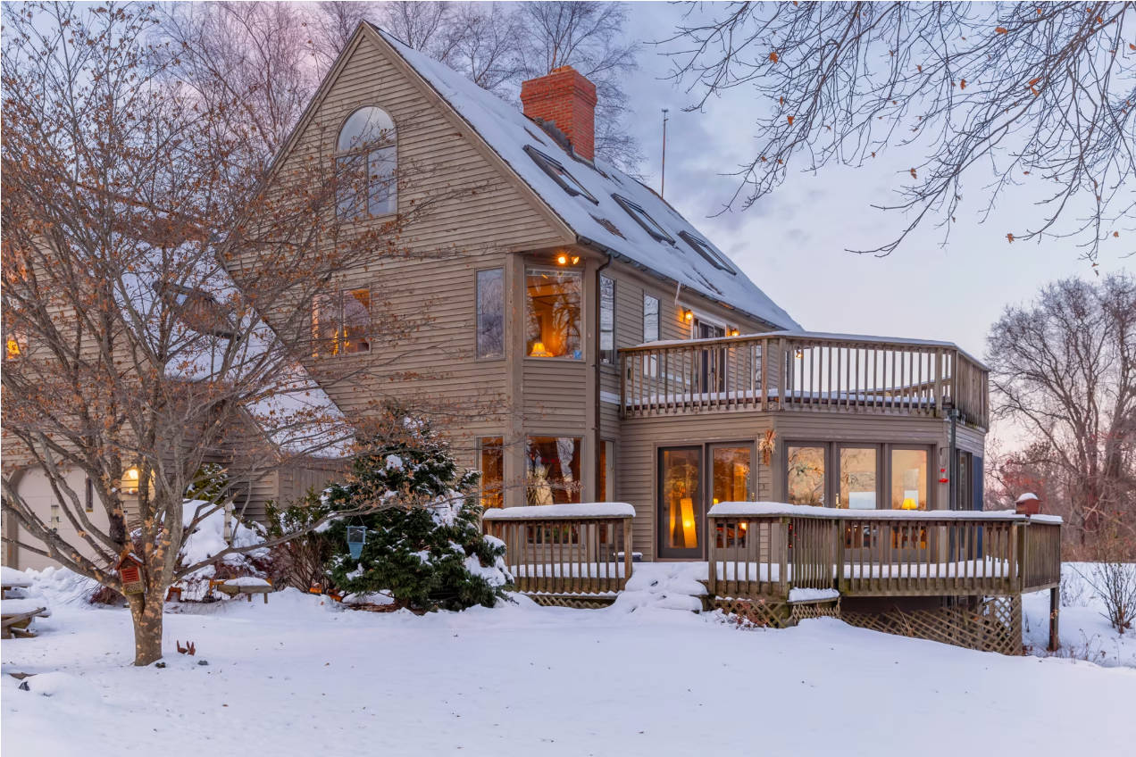 3 Great Meadow Rd