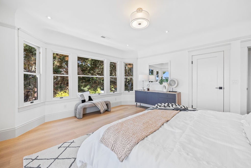 785 3rd Avenue · Photo 68