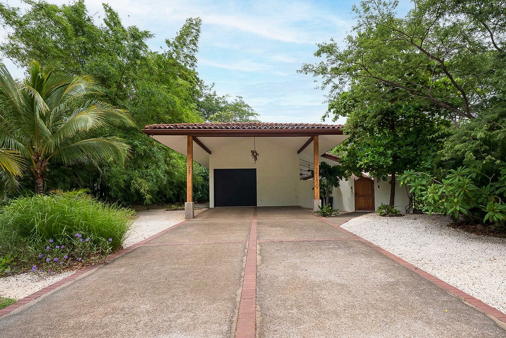 Casa Chiva | Tropical Colonial Estate with Guest House in Hacienda Pinilla, Guanacaste