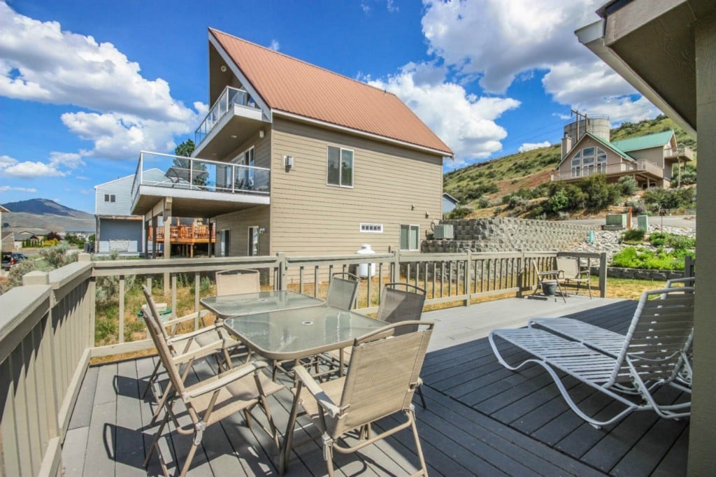 325 Entiat Pl