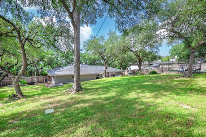 4901 Timberline Dr