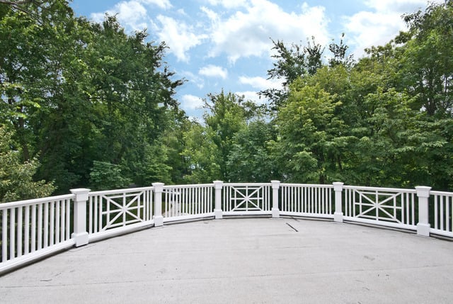 1127 Sheridan Rd
