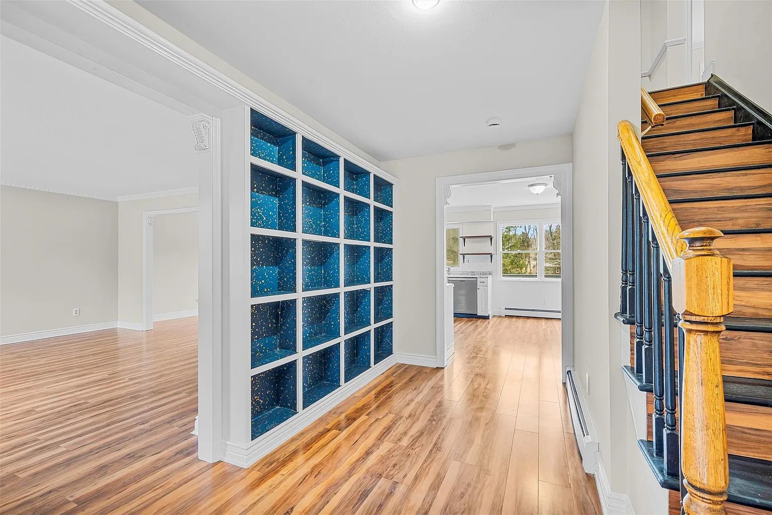 10 Leone Ct