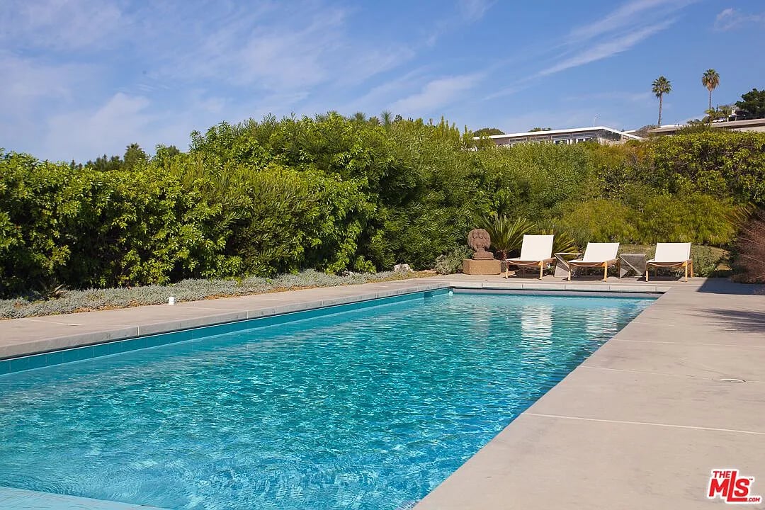 1409 Lachman Ln