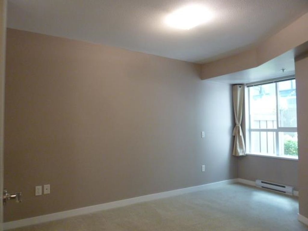 9500 Odlin Rd, #126