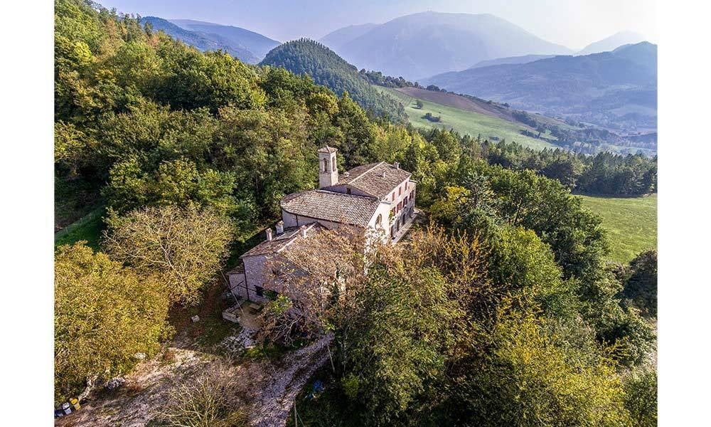 Stunning Country Home with Gorgeous Views