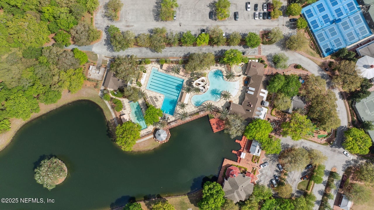 1479 Shadow Creek Dr