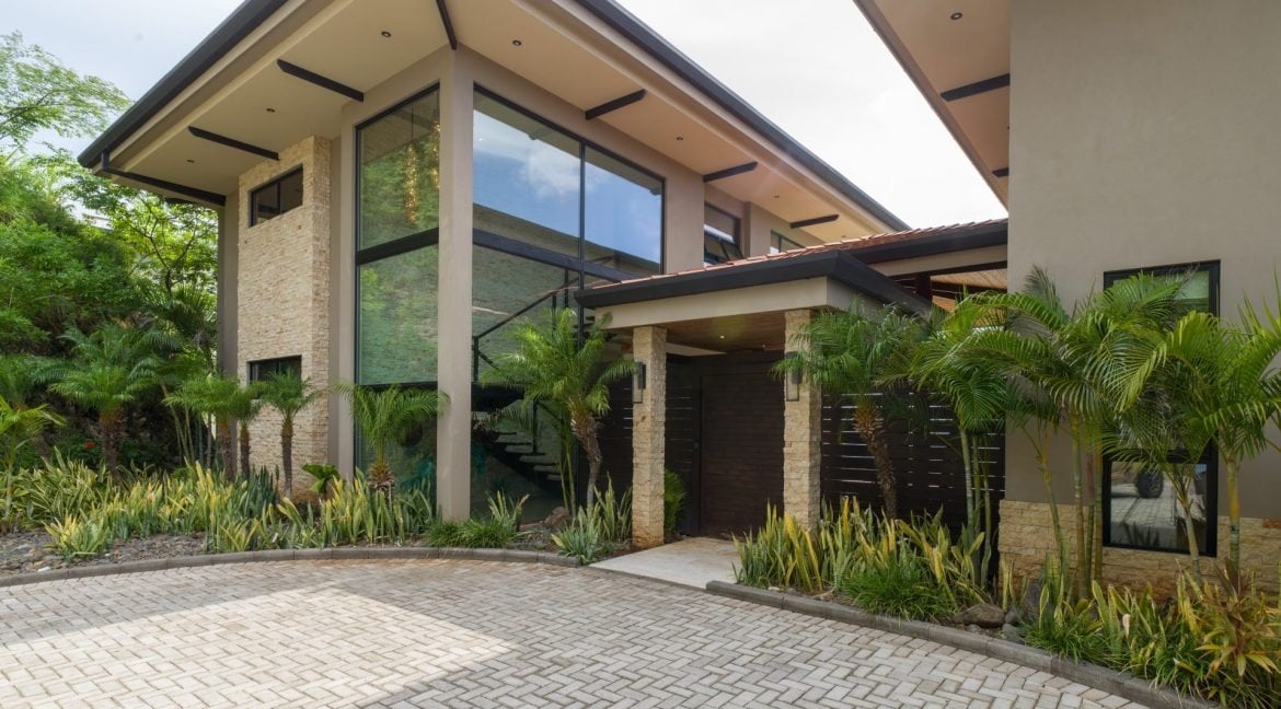 Luxury Ocean View Home