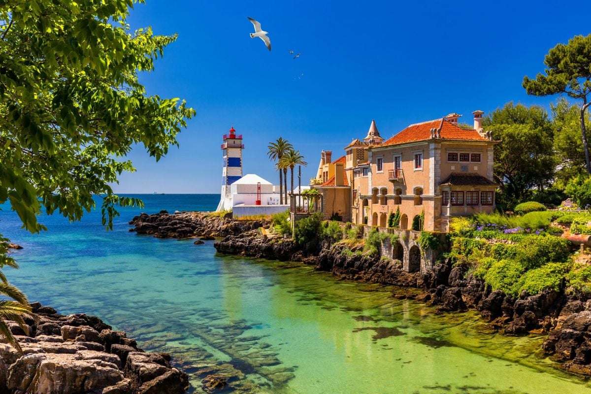 Cascais: The Kind of Place You Stay For