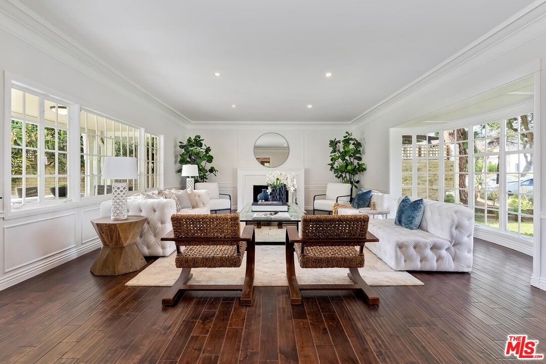 503 N Alta Dr