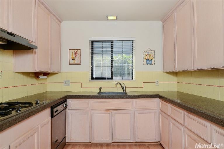 Sold to Happy Buyers in River Park!