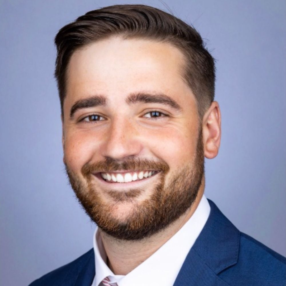 Mark Jensen Bay Shore, NY Real Estate Agent Headshot