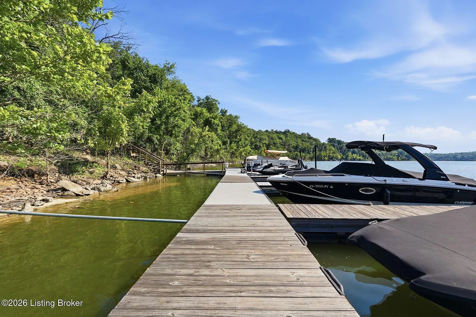 29 River Run Ln