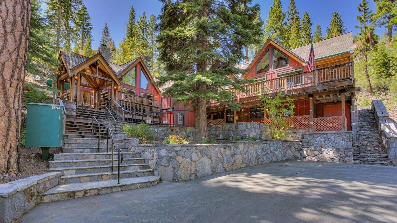 Serenity Chateau in Carnelian Bay