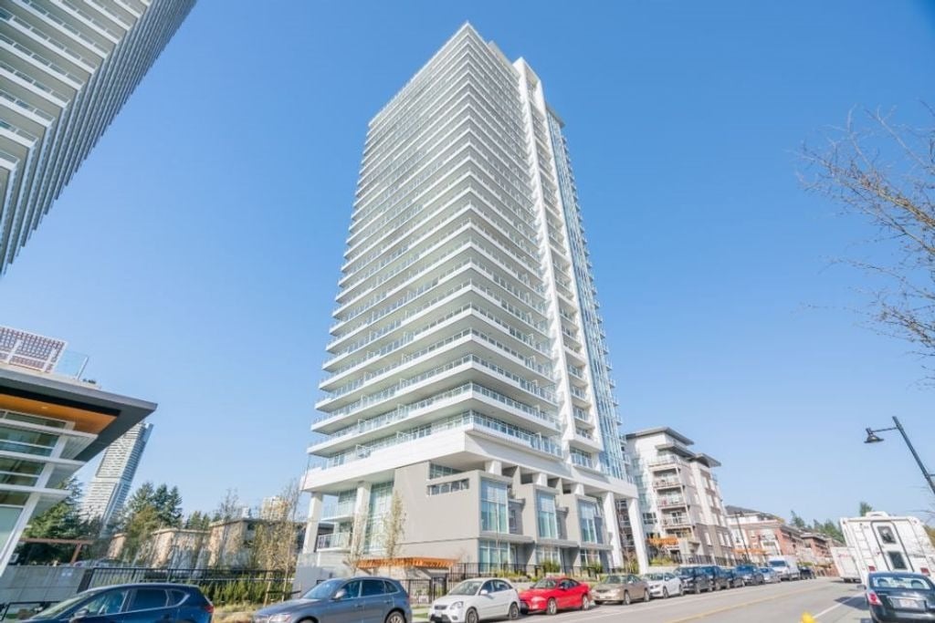 525 Foster Ave, #405