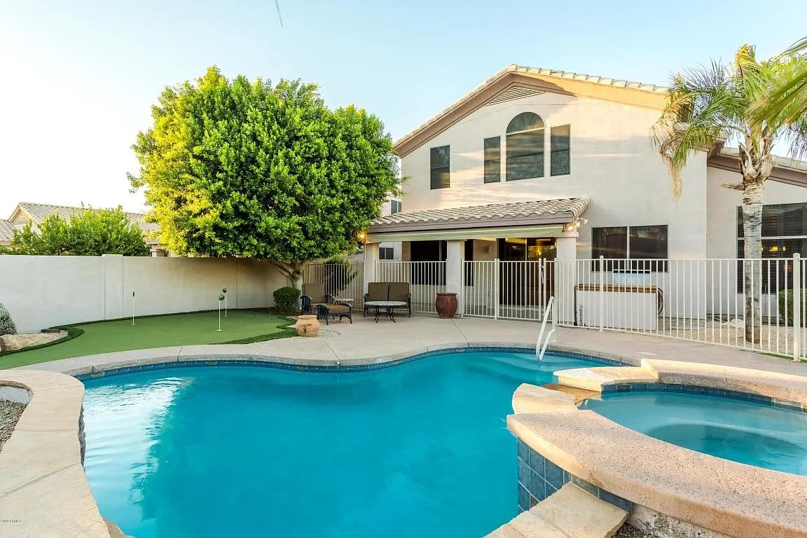 8177 E Rita Dr
