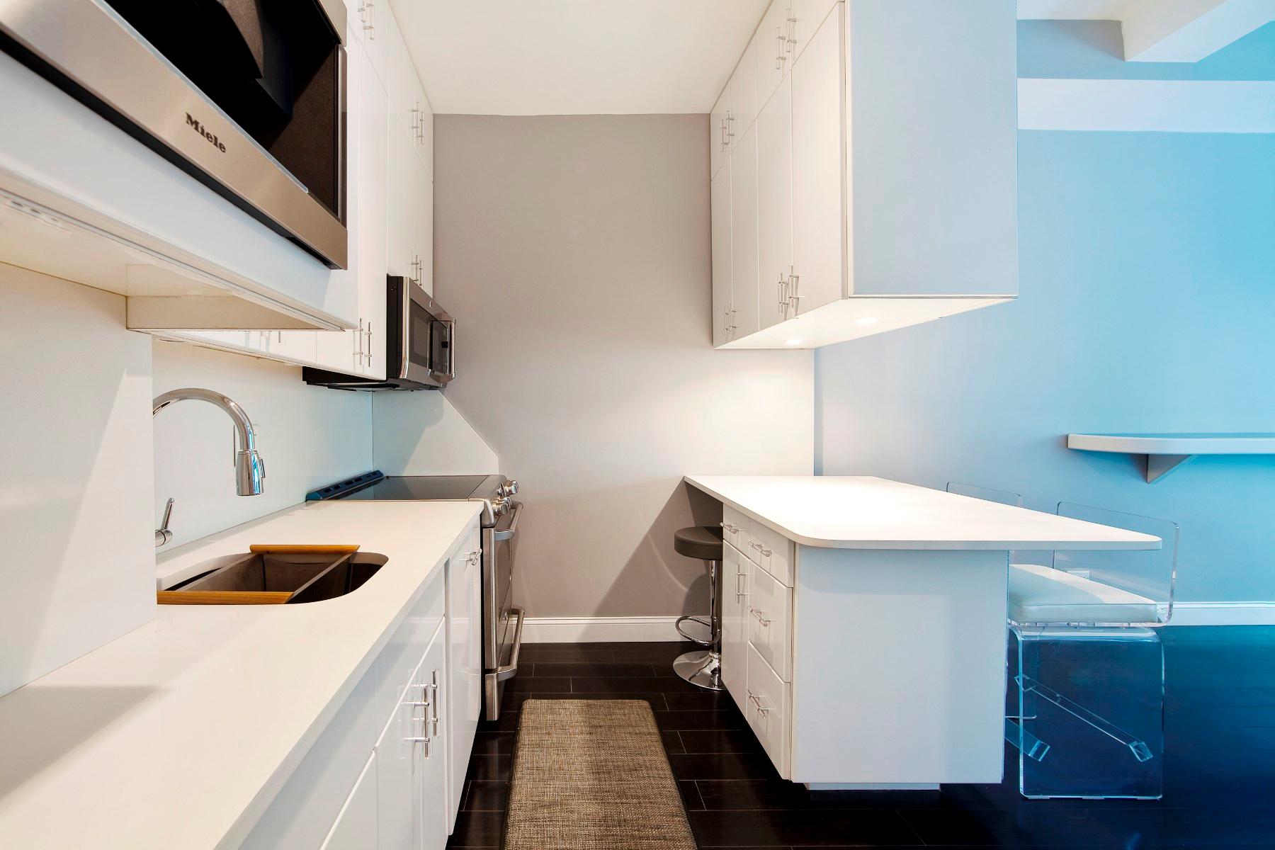  475 Park Avenue, #4B