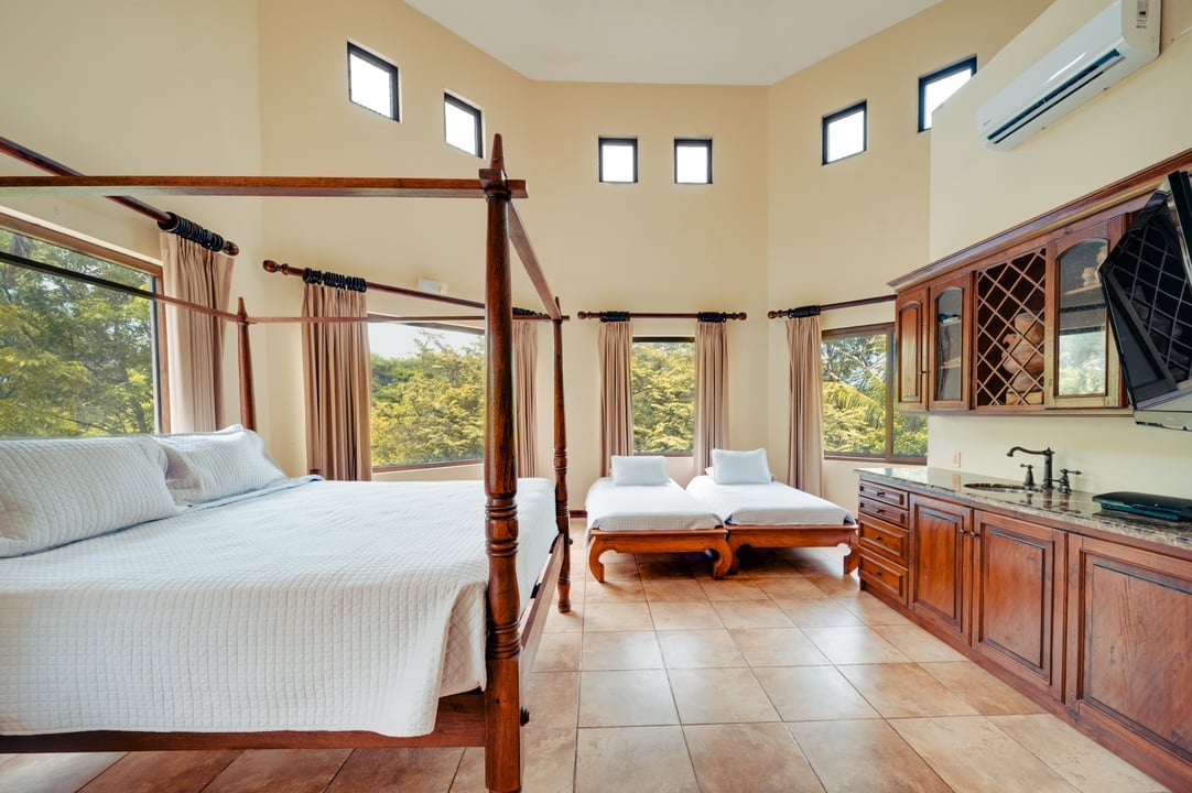 Casa Neptuno | Elegant Oceanfront Retreat in the Heart of Hacienda Pinilla