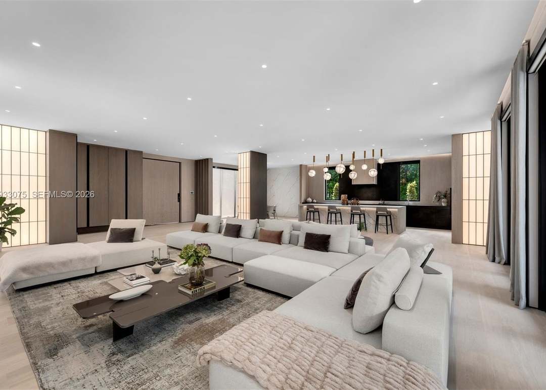 661 Melaleuca Ln