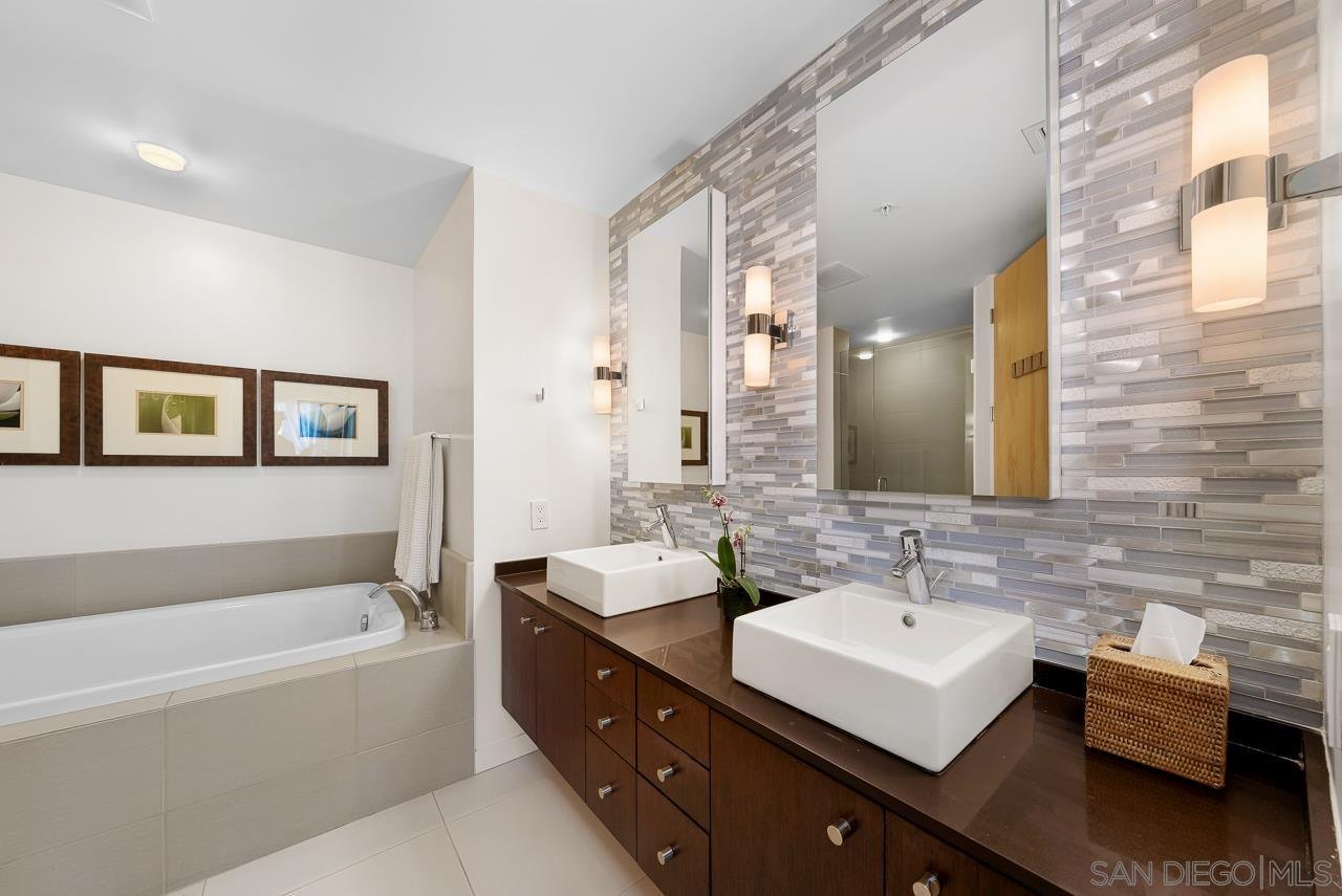 845 Fort Stockton 312, San Diego, CA