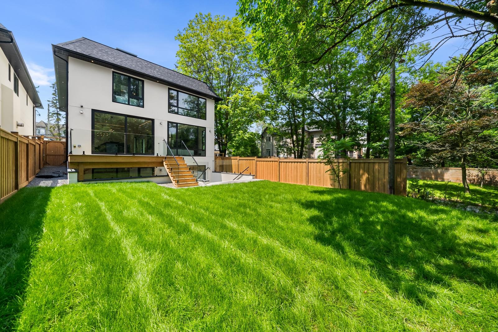 1209 Canterbury Rd