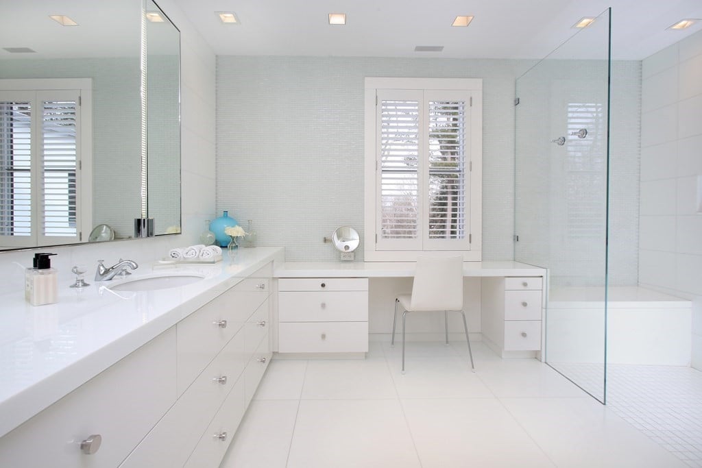70 Possum Rd Weston, MA 02493-2318