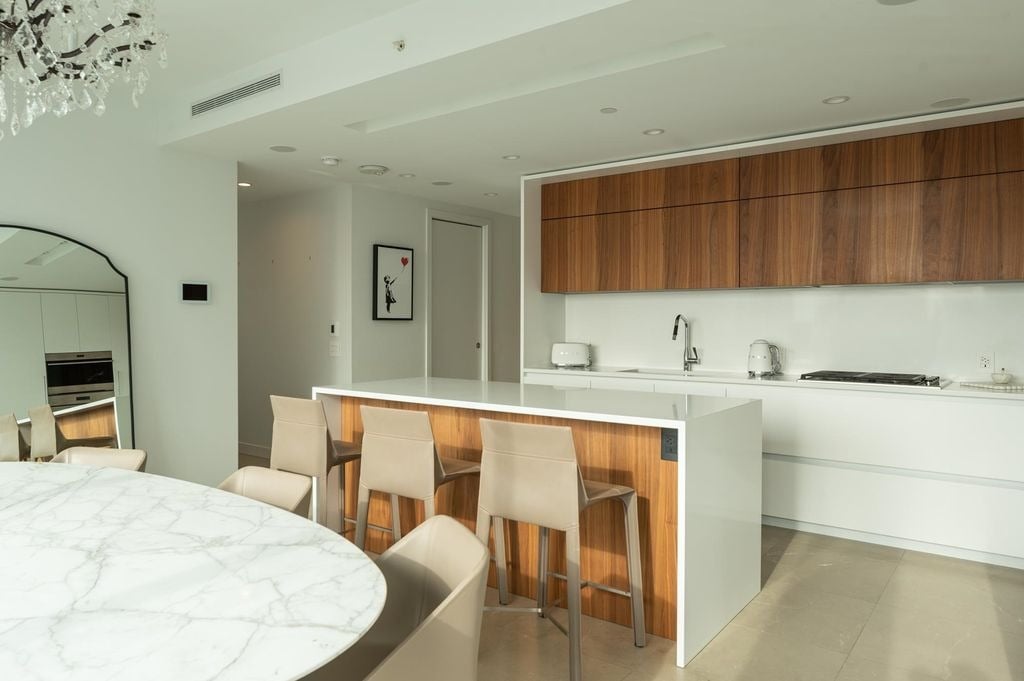 885 Cambie St, #1404