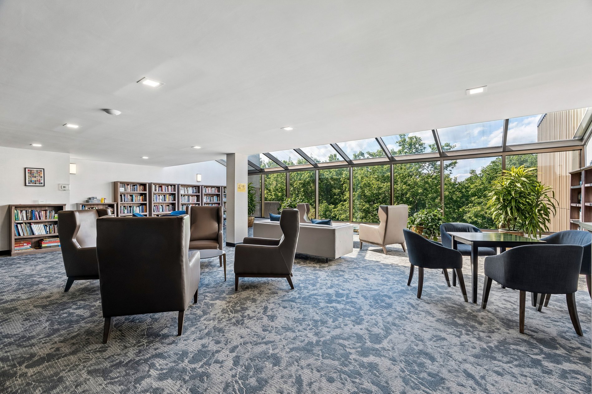Spacious City Condo