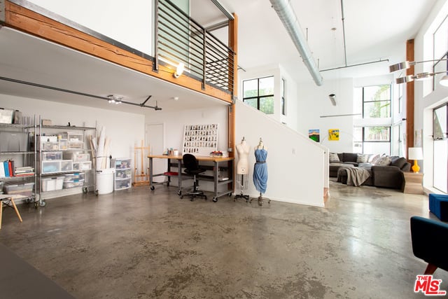 4115 Glencoe Ave #112