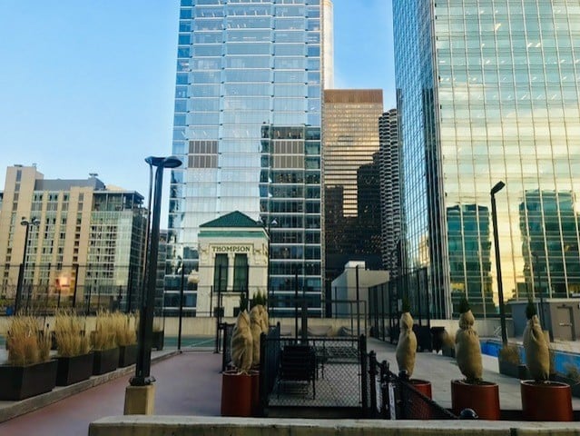 345 N Lasalle St, #4305