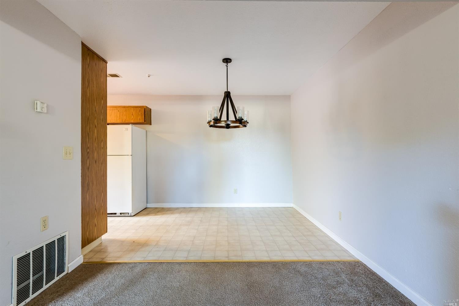 1424 Gold Way