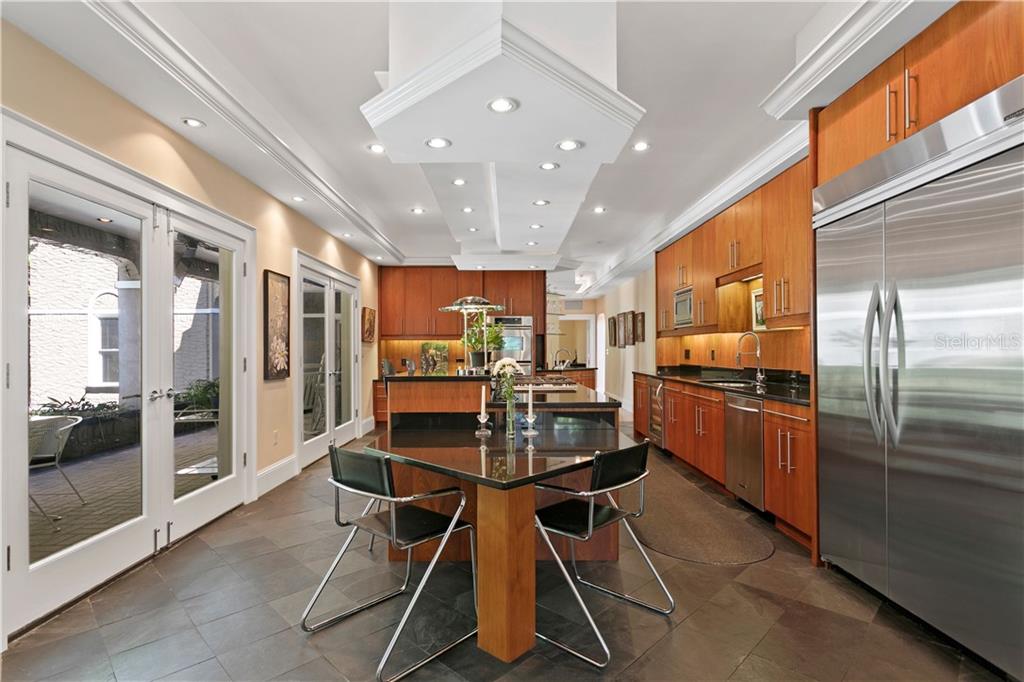 1204 14th Ave N