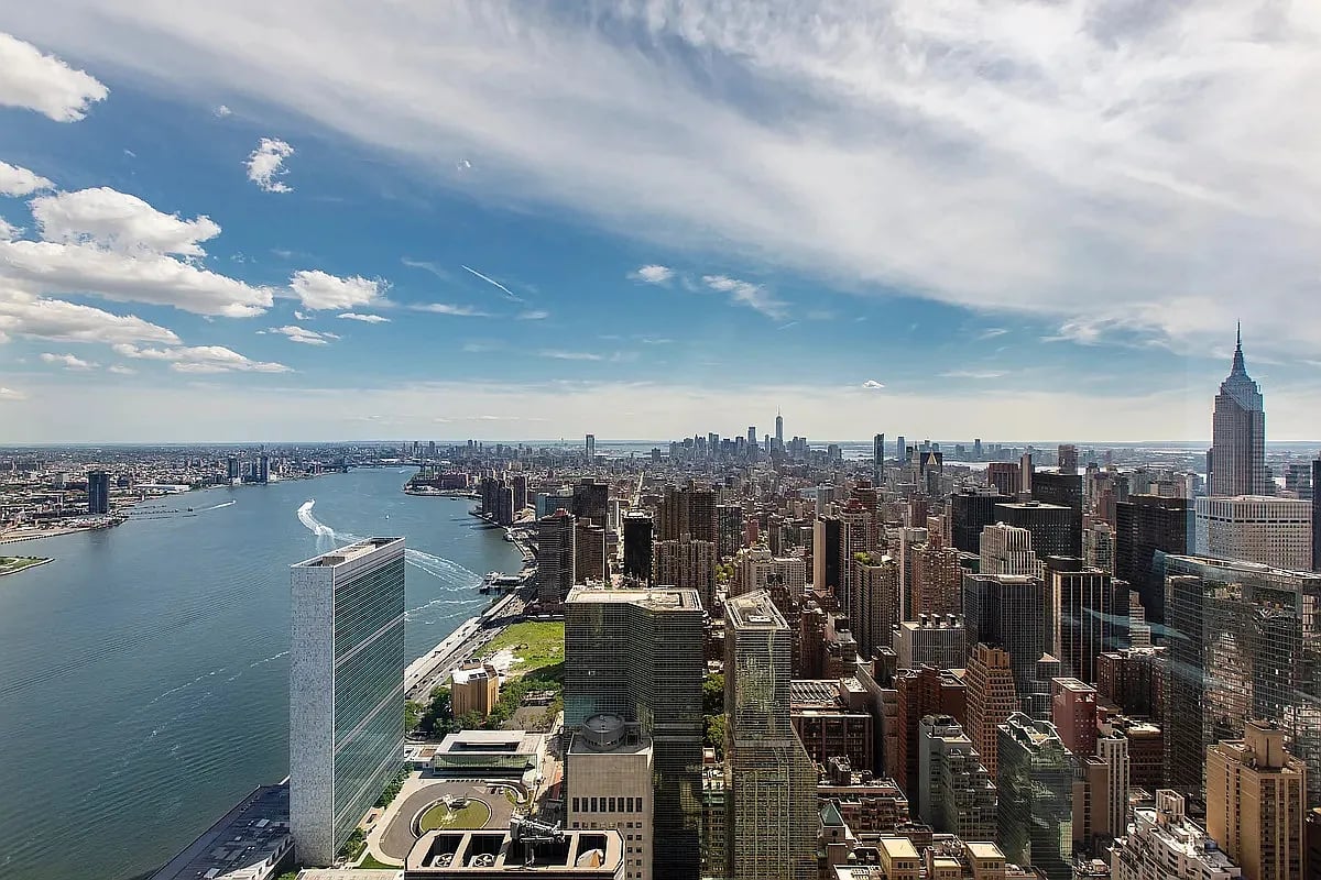 845 United Nations Plaza Unit: 82B