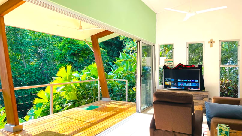Riverside Jungle House with Waterfall Views in Ojochal, Costa Rica