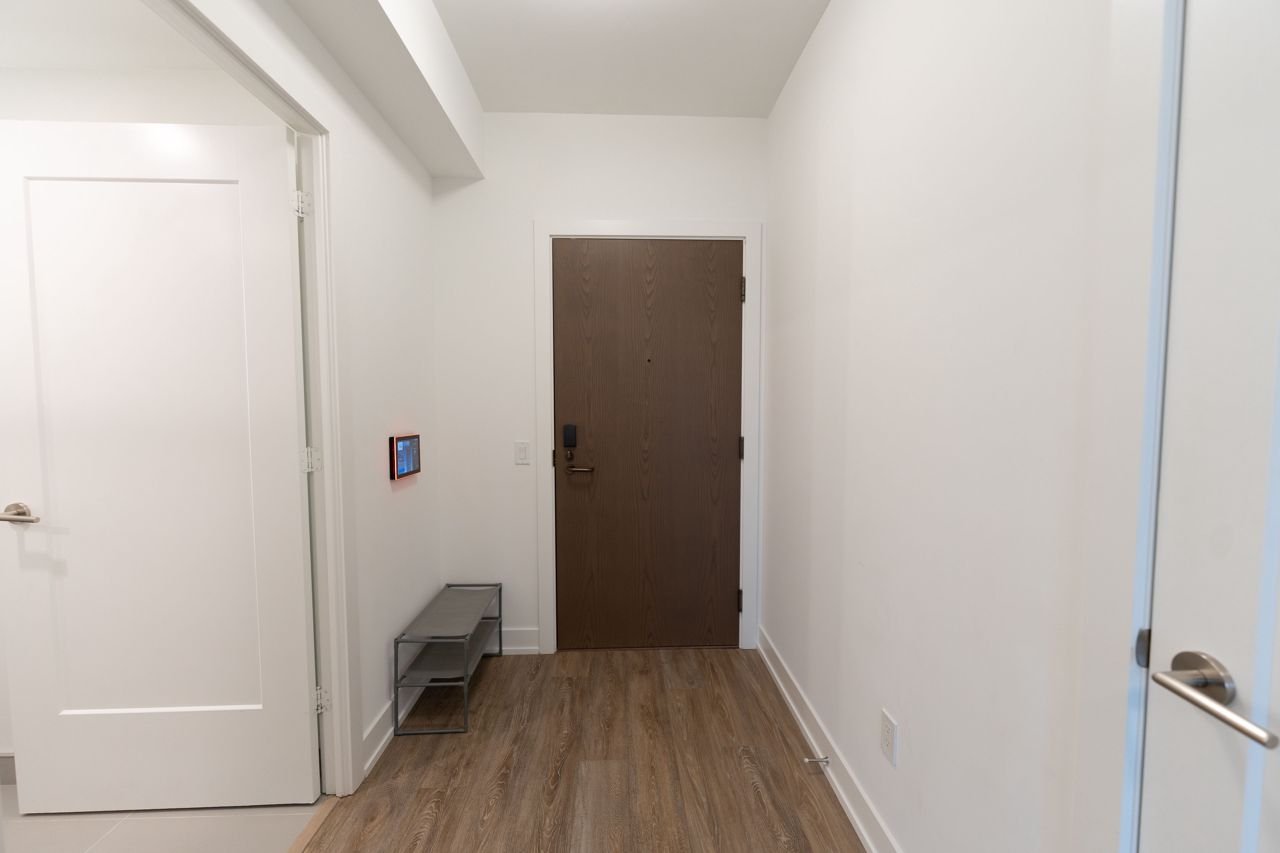 30 Inn on the Park Dr 3104