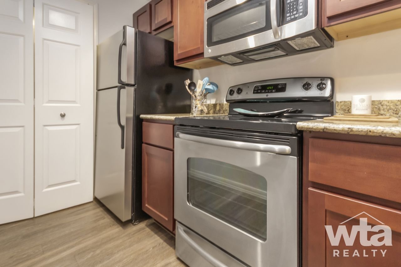 Domain Area Three Bedroom!