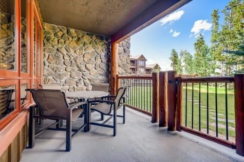 42 Snowflake Dr, #413