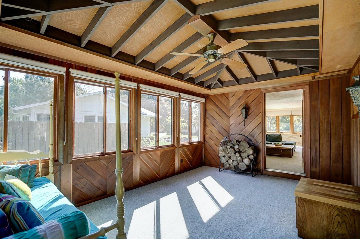 Mid-Century Modern Oasis