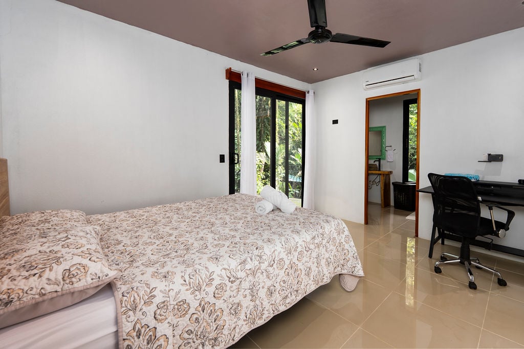 CASA PURA VIDA – MANUEL ANTONIO 3 BEDROOM HOME