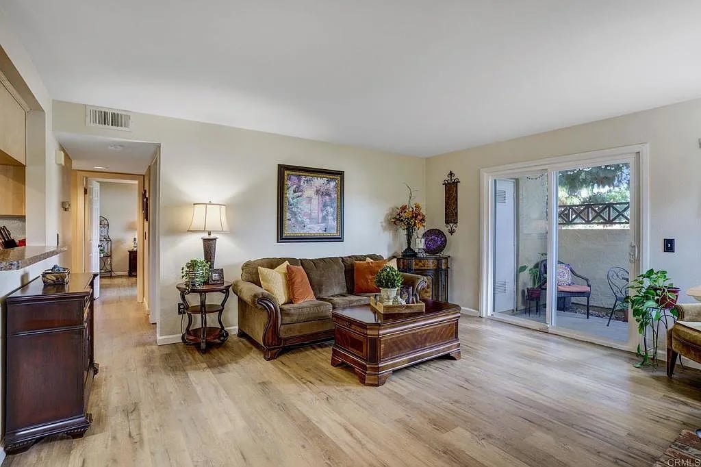 773 Brookstone Rd Unit 104