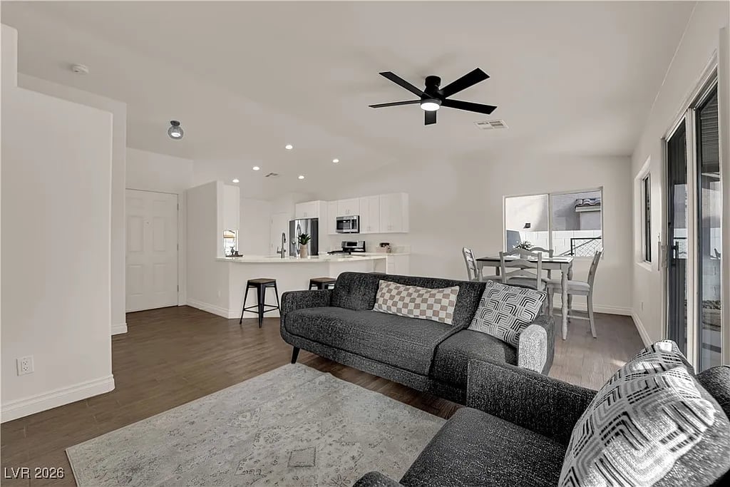 619 Rancho Del Sol Way