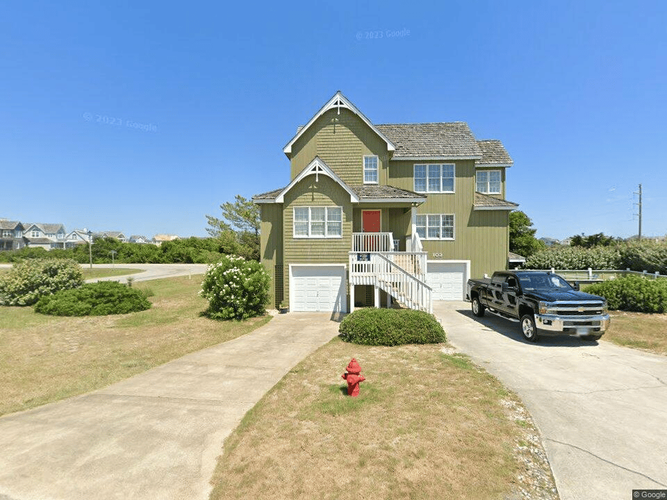 103 W Bay Winds Ct