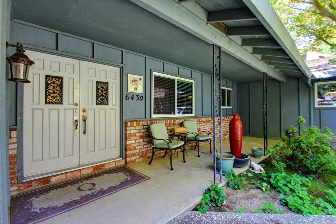 Listing in The Pocket Area: Just Sold!