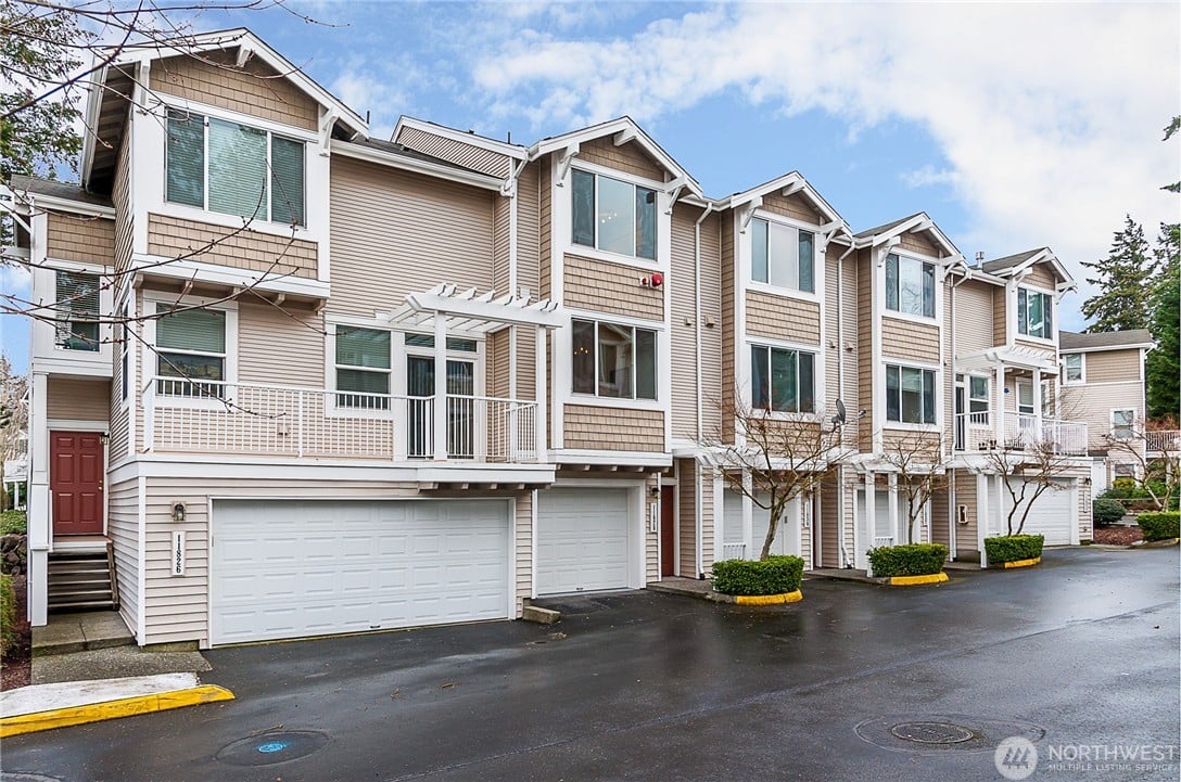 11828 NE 162nd Court #6-2