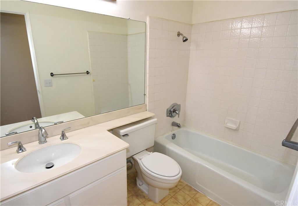407 Paseo Ganso