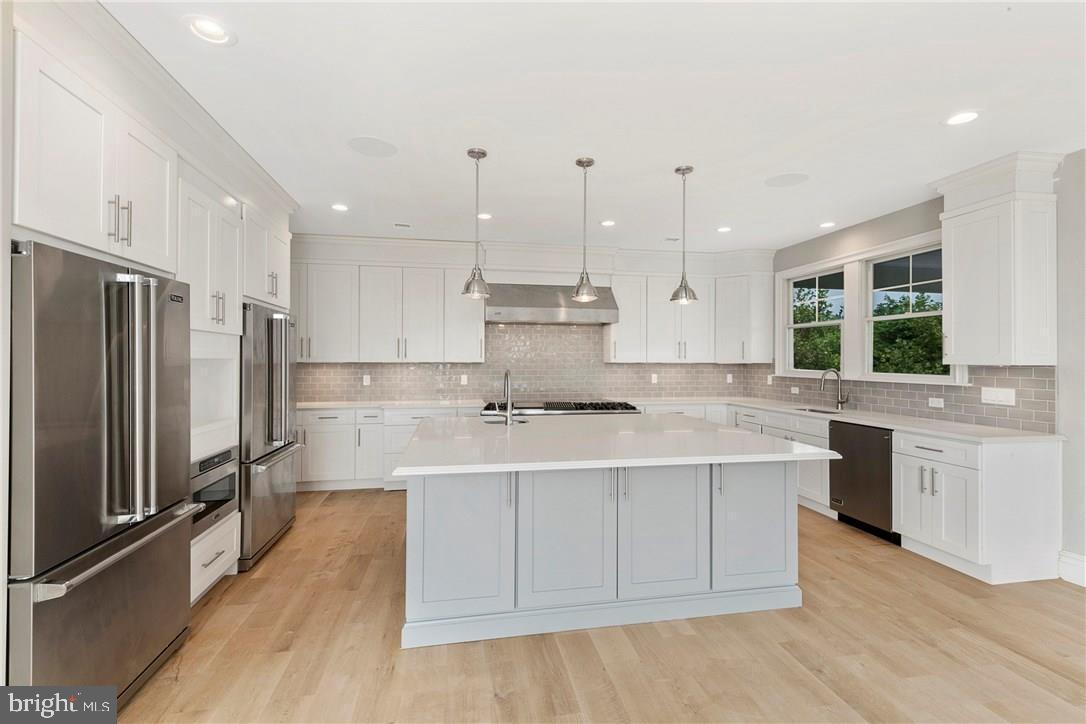 25 Long Beach Blvd, #A