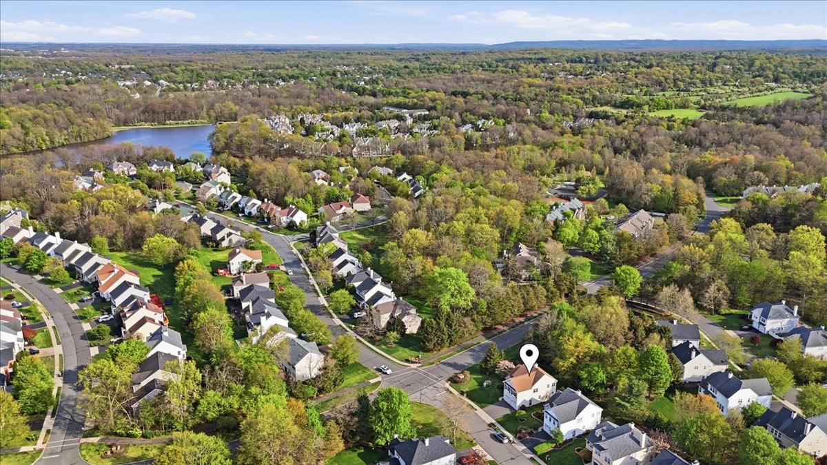 Just Listed: 3 Bouwrey Place, Whitehouse Station NJ — Lake Cushetunk Woods Colonial at $699,900
